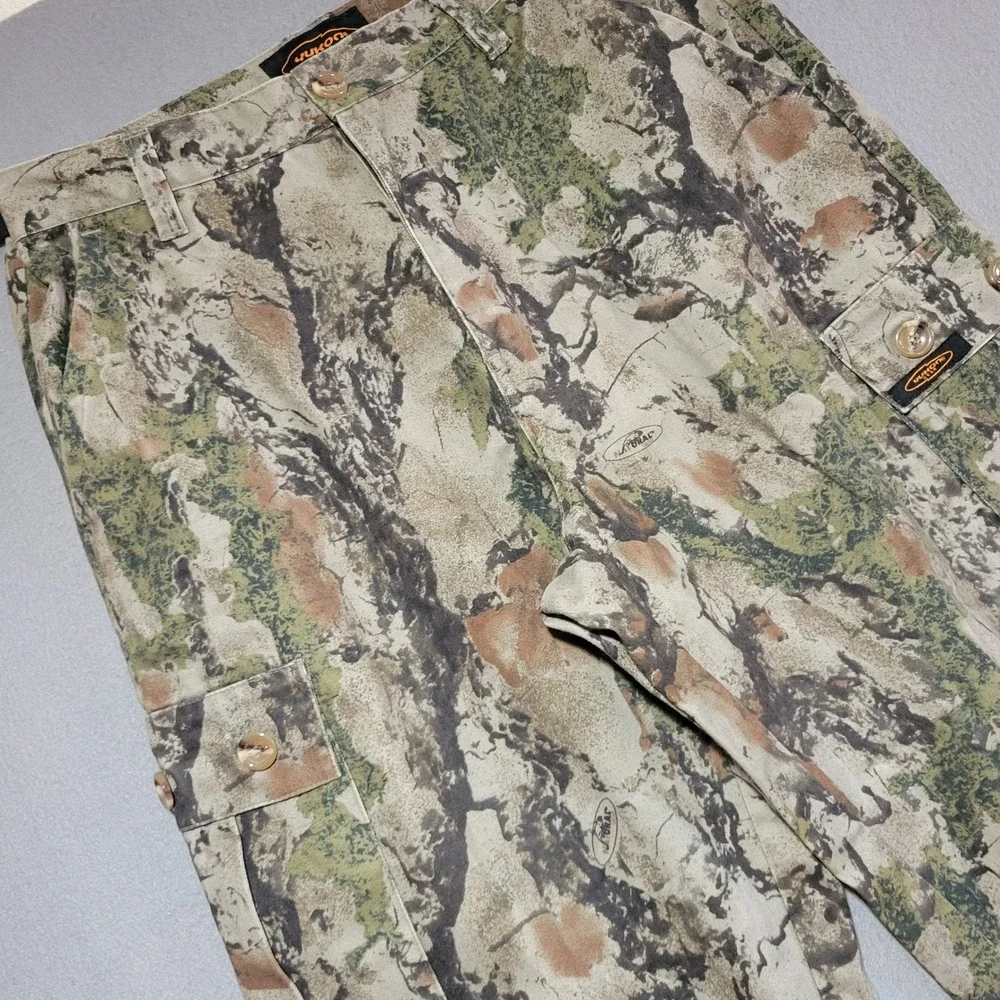 Yukon Gear Mens Natural Gear SCII Camo Cargo Hunting Pants Size L Adjustable